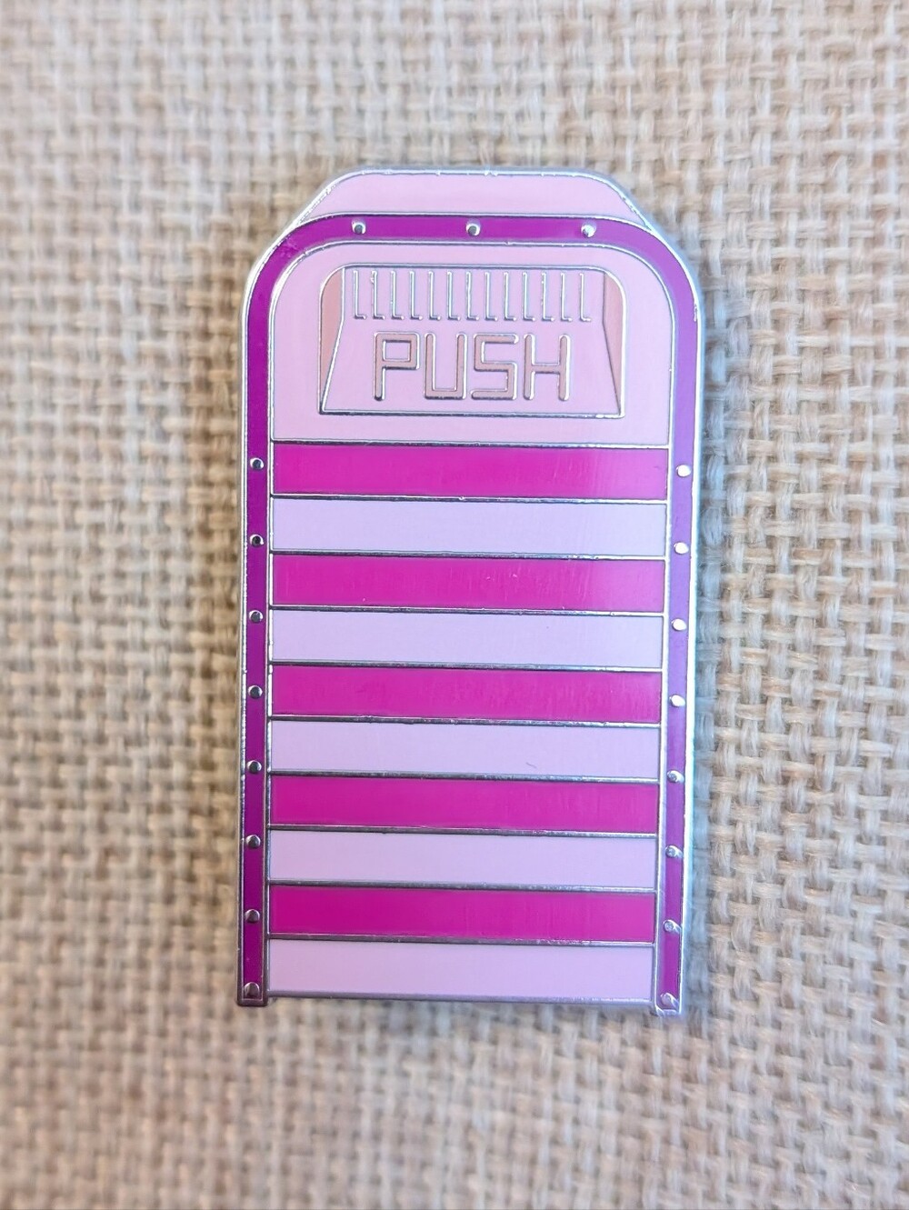 Disney pin Cheshire trash can